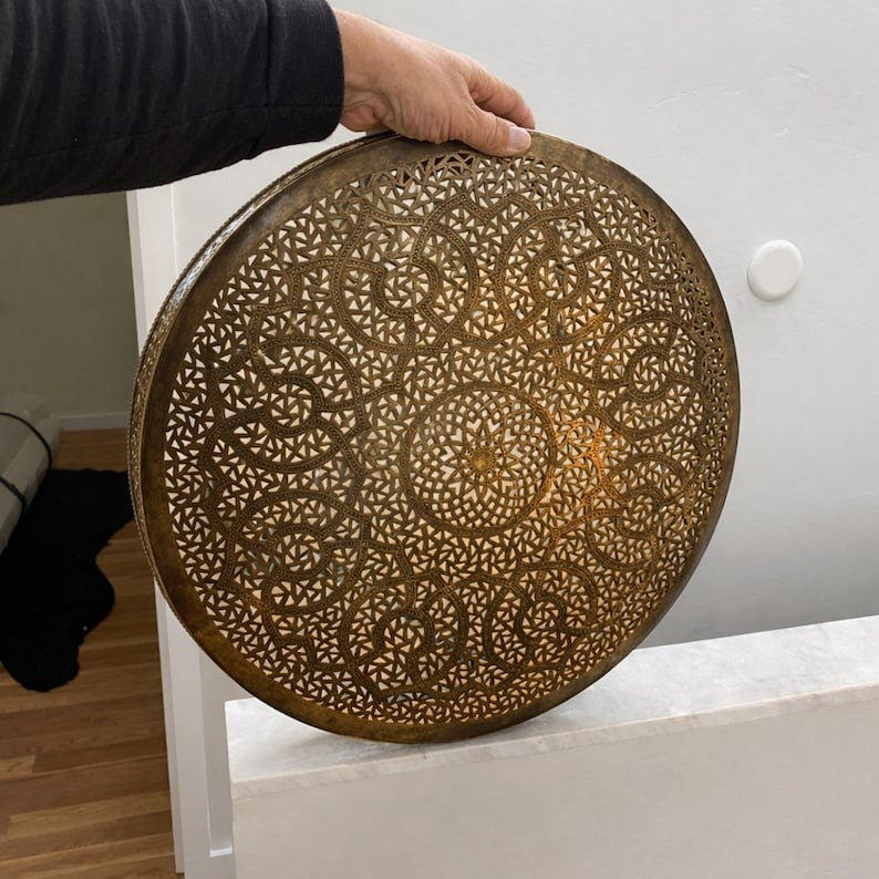 Handmade Moroccan Brass Round Wall Sconce – Pierced Mandala Disc Light with Radiating Sunburst Shadows for Bedroom, Hallway, Entryway & Living Room