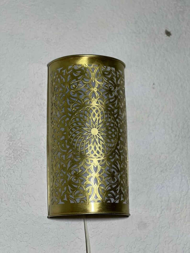 Handmade Brass Moroccan Wall Sconce – Cylindrical Pierced Brass Wall Light, Boho Floral Shadow Lamp, Artisan Moroccan Brass Wall Lighting Fixture