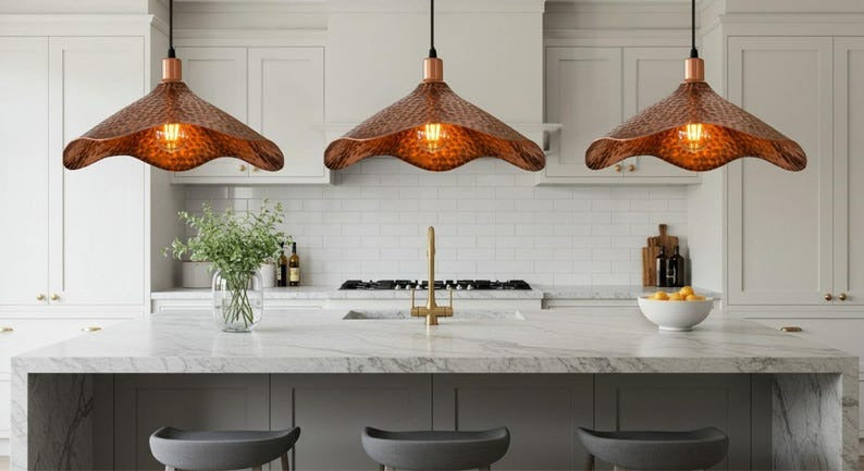 Handmade Hammered Brass Pendant Light – Moroccan Copper Wave Pendant Lamp with Organic Curved Edge for Kitchen Island, Dining Room & Boho Home Décor