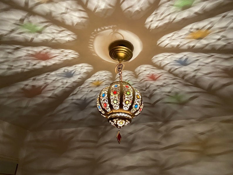 Moroccan Brass Mosaic Globe Pendant Light – Multicolor Stained Glass Lantern with Dramatic Shadow Pattern