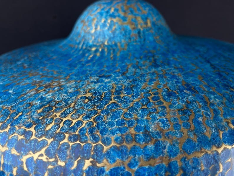 Handmade Moroccan Brass Pendant Light – Blue Patina Hammered Dome Ceiling Lamp with Gold Interior and Modern Low-Profile Design