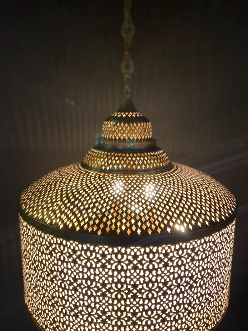 Handmade Moroccan Brass Pendant Light – Large Pierced Moorish Lantern with Geometric Arabesque Cutouts, Antique Gold Ceiling Light for Dining Room, Entryway & Living Room