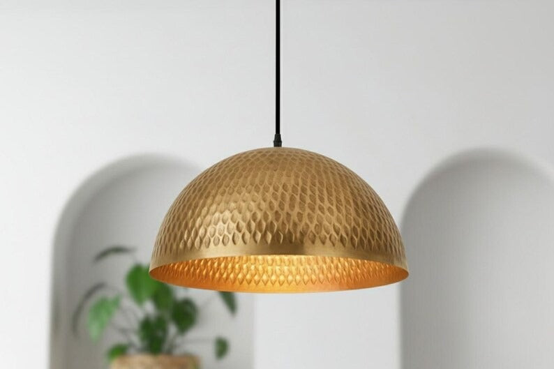 Handmade Moroccan Brass Dome Pendant Light – Hammered Antique Gold Brass Hanging Lamp with Diamond Texture, Warm Boho Mediterranean Ceiling Light for Kitchen Island, Dining Room & Living Room