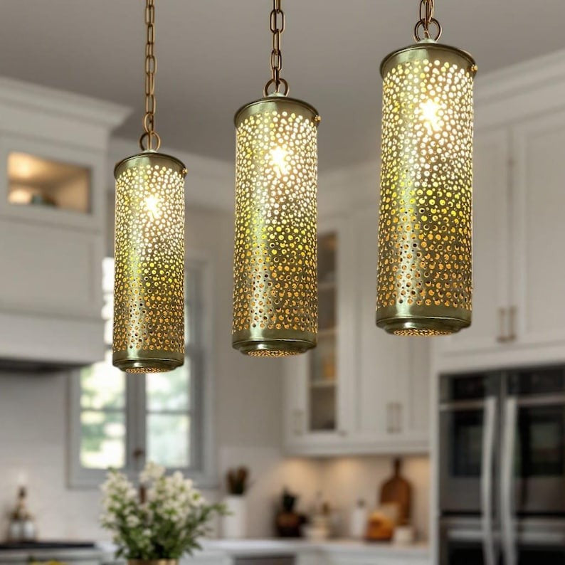 Handmade Moroccan Brass Pendant Light – Large Sculptural Wavy Ceiling Lamp, Hammered Gold Brass Statement Chandelier for Living Room & Dining Room