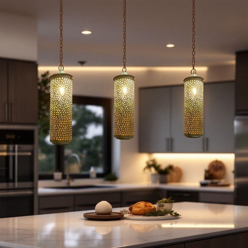 Handmade Moroccan Brass Pendant Light – Large Sculptural Wavy Ceiling Lamp, Hammered Gold Brass Statement Chandelier for Living Room & Dining Room