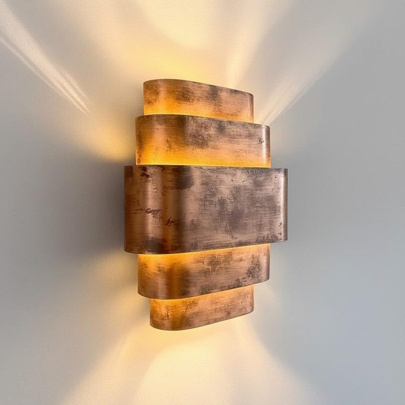 Handmade Moroccan Brass Wall Sconce – Layered Geometric Brass Wall Light with Antique Copper Finish, Modern Art Deco Up and Down Lamp for Bedroom, Hallway, Entryway & Living Room