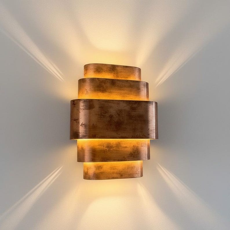 Handmade Moroccan Brass Wall Sconce – Layered Geometric Brass Wall Light with Antique Copper Finish, Modern Art Deco Up and Down Lamp for Bedroom, Hallway, Entryway & Living Room