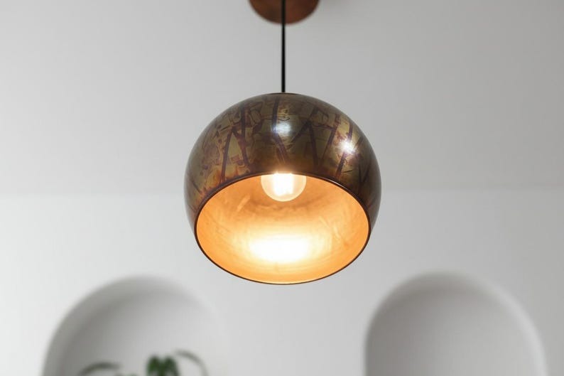Handmade Moroccan Brass Globe Pendant Light – Aged Antique Brass Hanging Lamp with Artistic Patina Finish, Warm Boho Mediterranean Ceiling Light for Kitchen Island, Dining Room, Bedroom & Entryway