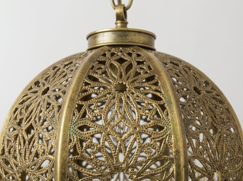 Moroccan Pierced Brass Oval Pendant Light – Floral Filigree Lantern Chandelier with Shadow Pattern