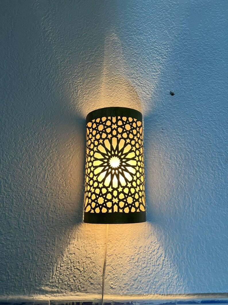 Handmade Brass Moroccan Wall Sconce – Black Pierced Brass Star Pattern Wall Light, Boho Shadow Lamp, Moroccan Geometric Wall Lighting Fixture