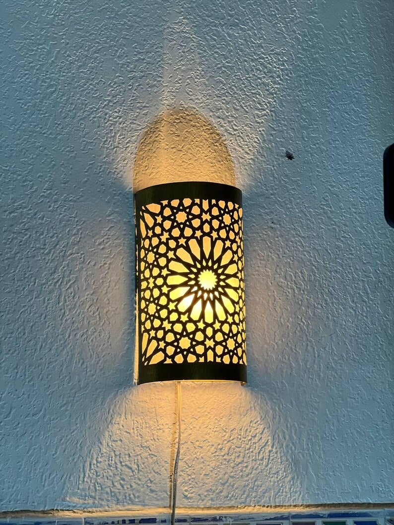 Handmade Brass Moroccan Wall Sconce – Black Pierced Brass Star Pattern Wall Light, Boho Shadow Lamp, Moroccan Geometric Wall Lighting Fixture