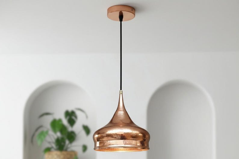 Handmade Moroccan Brass Onion Dome Pendant Light – Polished Copper Brass Hanging Lamp with Layered Ring Detail, Warm Boho Mediterranean Ceiling Light for Kitchen Island, Dining Room, Bedroom & Entryway