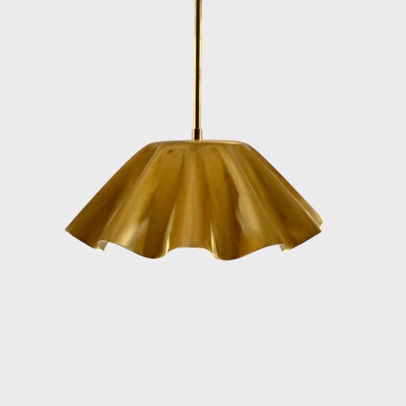 Small Fluted Brass Pendant Light, Handmade Moroccan Scalloped Brass Hanging Lamp, Gold Brass Kitchen Island Chandelier, Modern Rustic Boho Ceiling Light Fixture