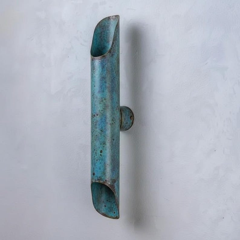 Handmade Moroccan Brass Wall Sconce – Tall Green Verdigris Patina Up and Down Wall Light with Warm Gold Interior, Modern Sculptural Lamp for Bedroom, Hallway, Entryway & Living Room