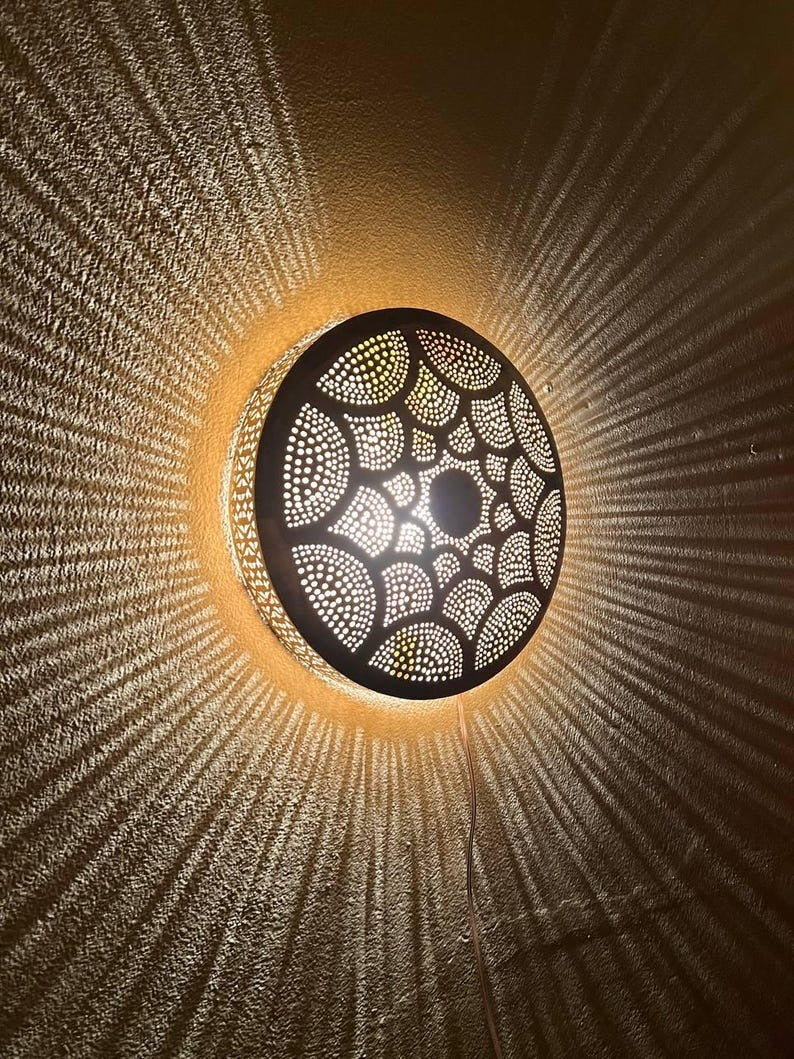 Handmade Moroccan Brass Wall Sconce – Round Pierced Metal Shadow Lamp with Fish Scale Pattern for Hallway, Bedroom & Boho Home Décor