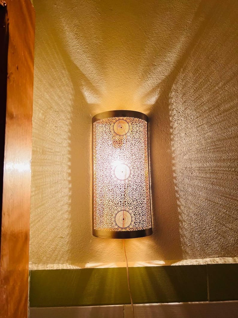 Handmade Moroccan Brass Wall Sconce – Perforated Brass Shadow Wall Light with Floral Pattern, Boho Moroccan Lantern Sconce for Bedroom, Hallway, Stairway, Entryway & Living Room
