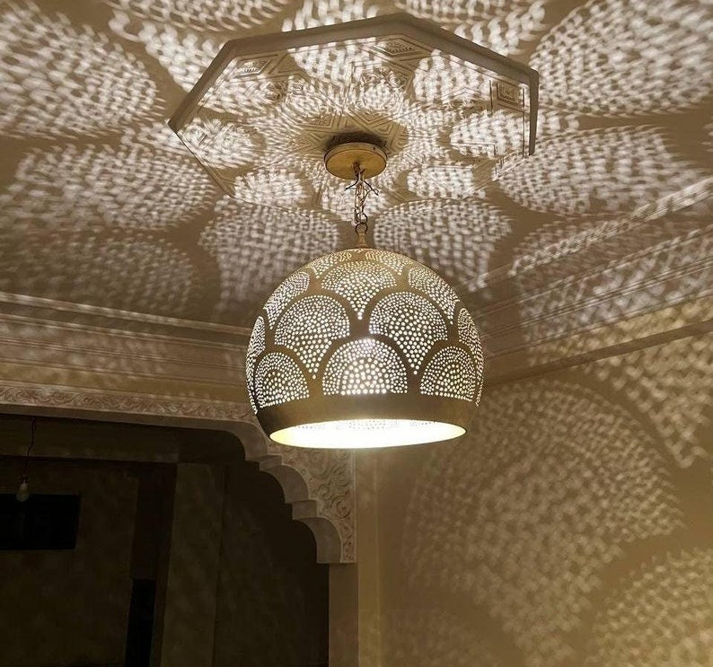 Handmade Moroccan Brass Pendant Light – Pierced Brass Shadow Lamp with Fish Scale Pattern for Bedroom, Entryway, Hallway & Boho Home Décor