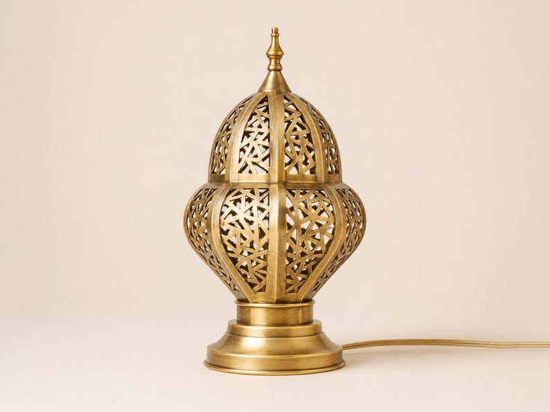 Handmade Moroccan Brass Table Lamp – Ornate Pierced Lantern with Geometric Moorish Cutouts, Antique Gold Bedside Light for Bedroom, Living Room & Entryway