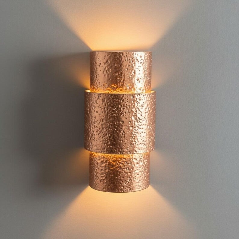 Handmade Moroccan Brass Wall Sconce – Hammered Copper Brass Tiered Wall Light with Up and Down Glow, Modern Art Deco Lamp for Bedroom, Hallway, Entryway & Living Room