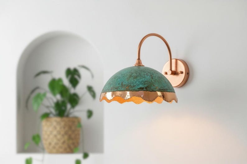 Handmade Moroccan Brass Wall Sconce – Turquoise Verdigris Patina Dome Wall Light with Scalloped Copper Brass Edge, Boho Mediterranean Bedside Lamp for Bedroom, Hallway, Bathroom & Entryway
