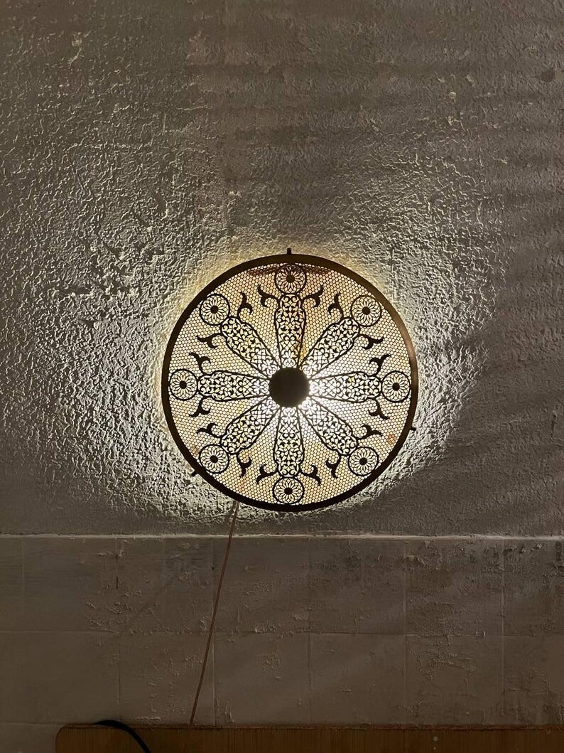 Moroccan Pierced Brass Wall Sconce – Round Filigree Mandala Light with Decorative Shadow Pattern