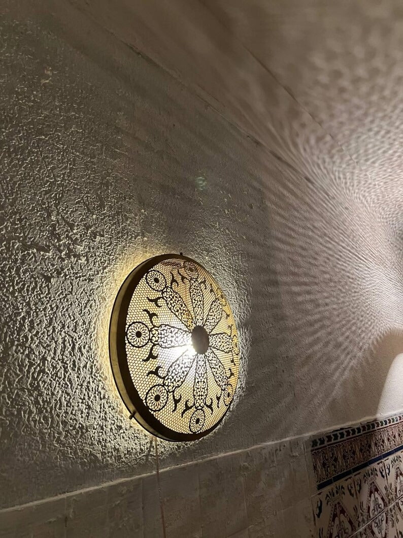 Moroccan Pierced Brass Wall Sconce – Round Filigree Mandala Light with Decorative Shadow Pattern