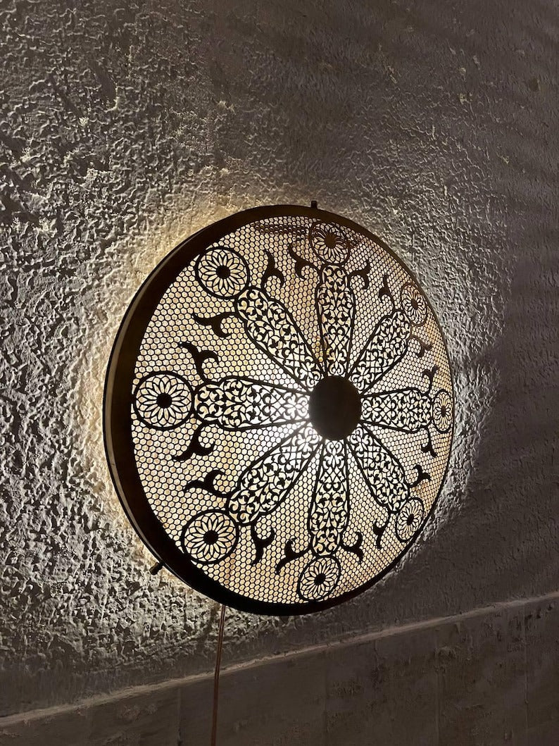 Moroccan Pierced Brass Wall Sconce – Round Filigree Mandala Light with Decorative Shadow Pattern