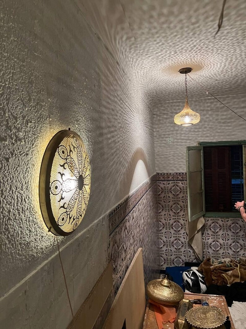Moroccan Pierced Brass Wall Sconce – Round Filigree Mandala Light with Decorative Shadow Pattern