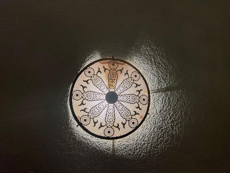 Handmade Moroccan Brass Wall Sconce – Round Pierced Mandala Wall Light, Black Moorish Floral Disc Lamp for Living Room, Bedroom & Hallway