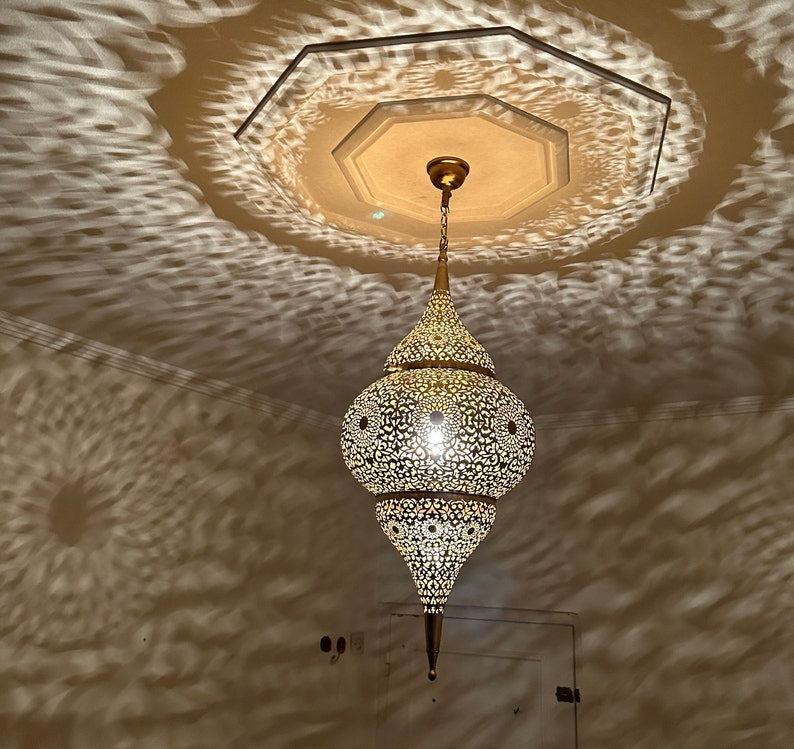 Moroccan Pierced Brass Onion Lantern Chandelier, Handmade Moorish Floral Hanging Pendant Light, Boho Arabic Shadow Lamp, Luxury Gold Filigree Ceiling Light Fixture