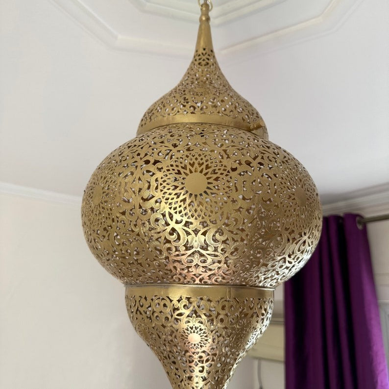 Moroccan Pierced Brass Onion Lantern Chandelier, Handmade Moorish Floral Hanging Pendant Light, Boho Arabic Shadow Lamp, Luxury Gold Filigree Ceiling Light Fixture