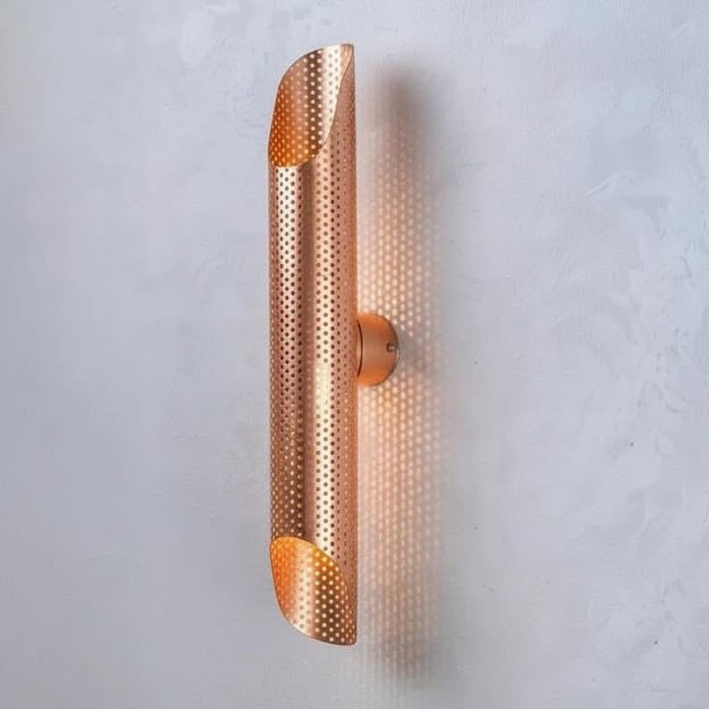 Handmade Moroccan Brass Wall Sconce – Tall Green Verdigris Patina Up and Down Wall Light with Warm Gold Interior, Modern Sculptural Lamp for Bedroom, Hallway, Entryway & Living Room