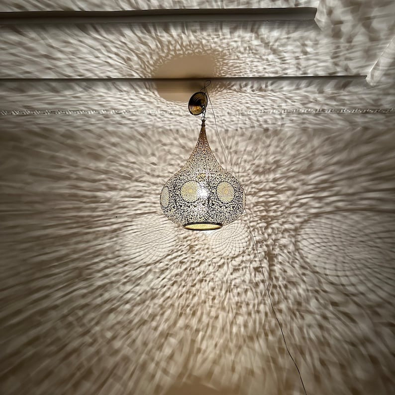 Moroccan Brass Pierced Onion Pendant Light, Handmade Moorish Floral Hanging Chandelier, Boho Arabic Shadow Lamp, Antique Gold Brass Filigree Ceiling Light Fixture